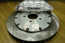 オリジナルブレーキキット続々入荷！