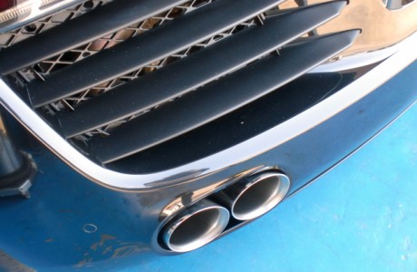 AUDI R8 V8用　チタンマフラーカッター