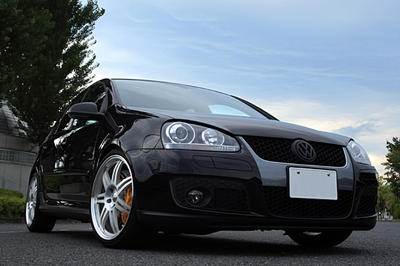 vw フォルクスワーゲン　ゴルフ５　ＧＴＩ