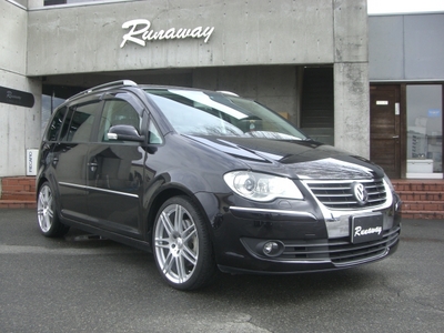 VW TOURAN トゥーラン
