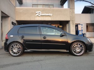 3,20 VW GOLF5 R32 AP (4)