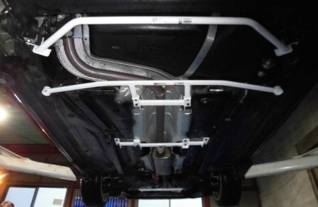 ピット拡張工事♪&AUDI A1 ｽﾎﾟｰﾂﾊﾞｯｸ ウルトラレーシング装着！