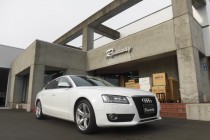 AUDI アウディ A5 スポーツバック　ＲＳスタイルフロントグリル装着！！