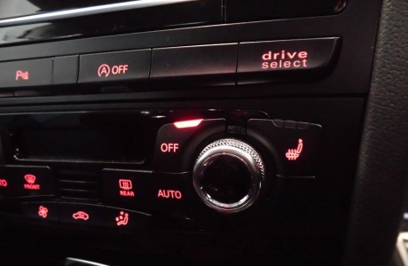 AUDI アウディ A5 B8.5/8T スポーツバック アウディドライブセレクト装着！！