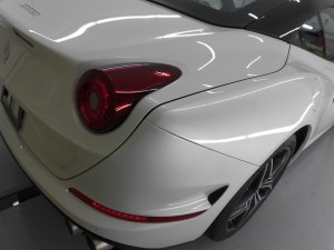 11,8 Ferrari　California T (7)