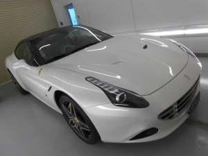 11,8 Ferrari　California T (1)