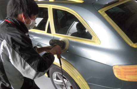 AUDI A4 B8 オールロードクワトロ　ボディコーティング&アウディドライブセレクト装着！！