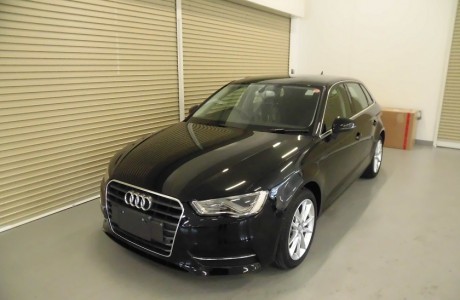 AUDI アウディ A3 8V ボディコーティング&XPEL ヘッドライトプロテクションフィルム&ブレーキパッド交換！！