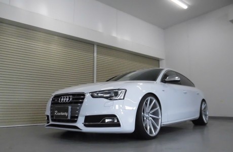 AUDI アウディ S5 スポーツバック KW コイルオーバースプリングキット&VOSSEN CVT 20インチ装着！！