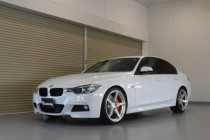 BMW F30 320i BC FORGED RS45 20インチ装着！！