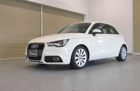 アウディ AUDI A1 8X KW Ver1 装着！！