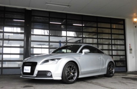アウディ AUDI TT 8J BBS RI-A 18インチ＆レースチップ RS＆ISWEEP IS1500取り付け！！