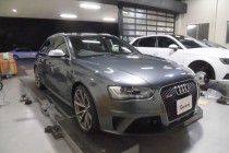 AUDI アウディ RS4 B8.5 AVENT 低ダストブレーキパッド交換&ブレーキローター研磨！！