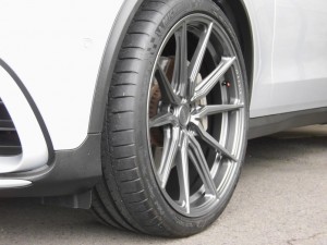 2019 5,11 BENZ GLC250 (12)