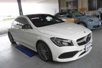 メルセデスベンツ CLA180 低ダストブレーキパッド取り付け！！