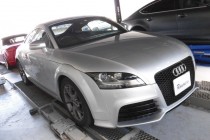 アウディ AUDI TT 8J 2.0TFSI コブラスポーツマフラー&TTS純正リアバンパーセット取り付け！！