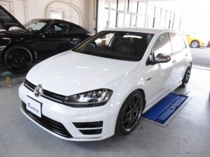 2019 GOLF-R MK7 REMUS (1)