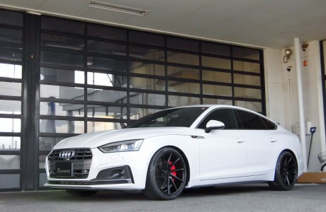 アウディ AUDI A5 B9 S-LINE スポーツバック VOSSEN（ヴォッセ） CVT 19インチ＆KW HAS取り付け＆純正キャリパーペイント施工！！