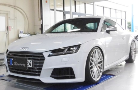 アウディ AUDI TTS 8S/FV クーペ APR オイルキャッチカンシステム取り付け！！