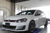 VW GOLF7 GTI RST カーボンステアリング取り付け！！