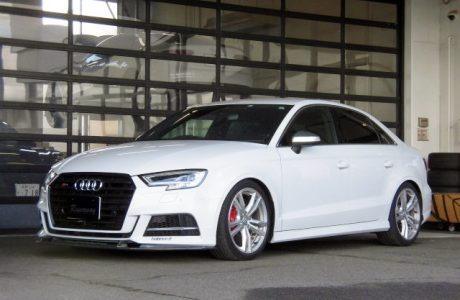 AUDI アウディ S3 8V フェイスリフト セダン KW Ver1取り付け！！