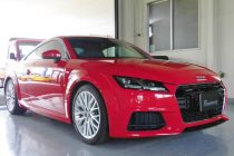 アウディ AUDI TT 8S/FV クーペ アウディ純正バックカメラ取り付け！！