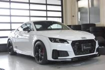 AUDI アウディ TT 8S/FV 45TFSI INGO NOAK TUNING フロントリップスポイラー＆SRP取り付け＆ヘッドライトスモークプロテクションフィルム施工！！