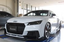 AUDI アウディ TTRS 8S/FV クーペ AUTO MOTIVE PASSION製 ドライカーボンリアディフューザー取り付け！！