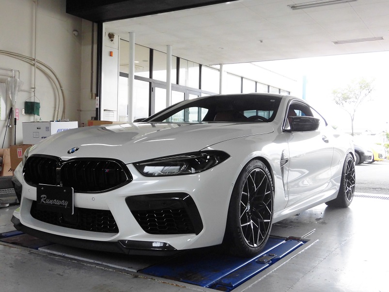BMW F92 M8 Competition クーペ FIエキゾースト製 ダウンパイプ＆RW