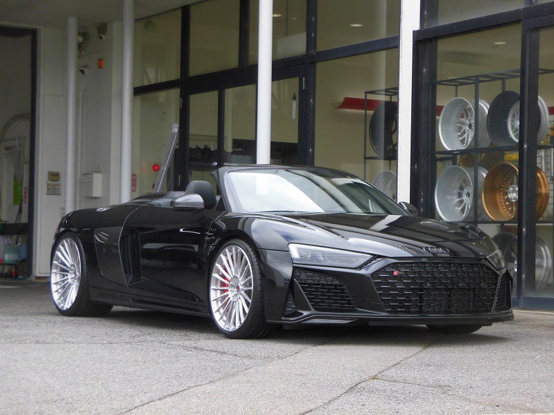 AUDI アウディ R8 4S 後期 V10 スパイダー VOSSEN FORGED S17-04