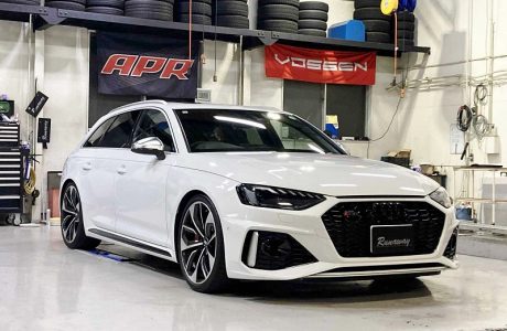 AUDI アウディ RS4 B9.5 AVANT KW HASスプリングキット＆純正ブラックエンブレムセット取り付け！！