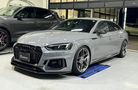 AUDI アウディ RS5 B9 スポーツバック KW HAS ダウンサスキット＆REMUS レムス マフラー＆CTS TURBO レゾネーターデリート＆バランスイット フロントリップスポイラー＆ECS TUNING カーボンECUカバー取り付け！！